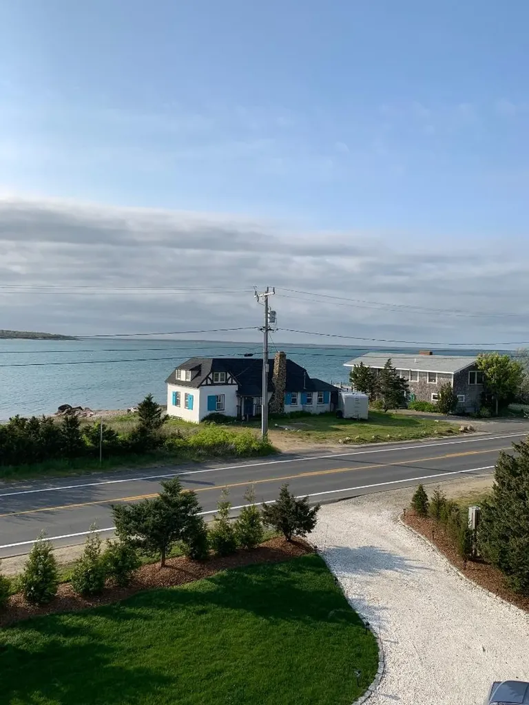 28 Beach Road Oak Bluffs MA 02557