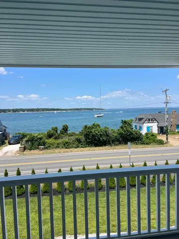 28 Beach Road Oak Bluffs MA 02557