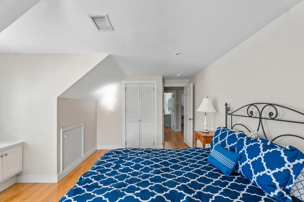 23 Beetle Swamp Road Edgartown MA 02539