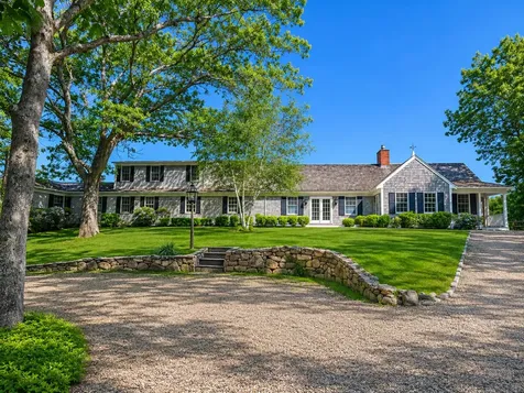 23 Beetle Swamp Road Edgartown MA 02539
