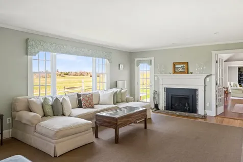 23 Beetle Swamp Road Edgartown MA 02539