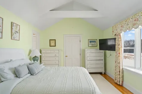 23 Beetle Swamp Road Edgartown MA 02539