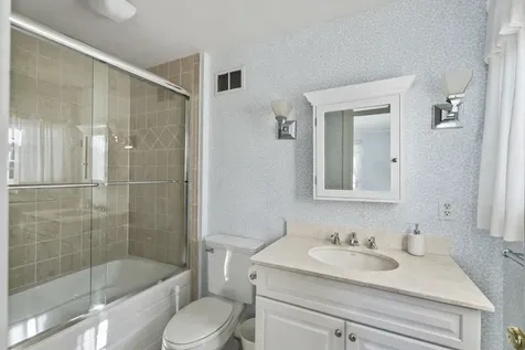 23 Beetle Swamp Road Edgartown MA 02539