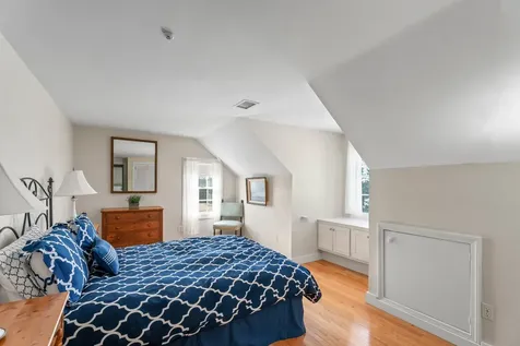 23 Beetle Swamp Road Edgartown MA 02539