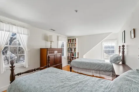 23 Beetle Swamp Road Edgartown MA 02539