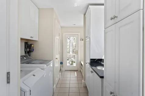 23 Beetle Swamp Road Edgartown MA 02539
