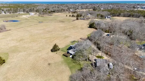 23 Beetle Swamp Road Edgartown MA 02539