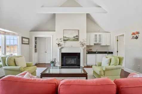 23 Beetle Swamp Road Edgartown MA 02539