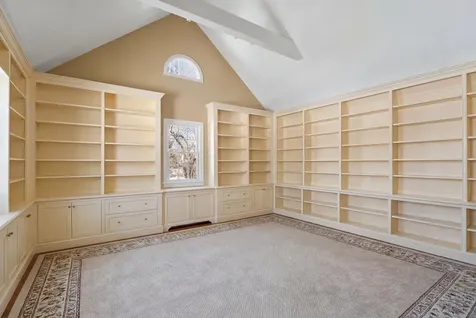 23 Beetle Swamp Road Edgartown MA 02539