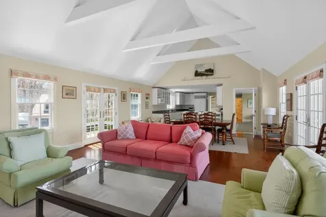 23 Beetle Swamp Road Edgartown MA 02539