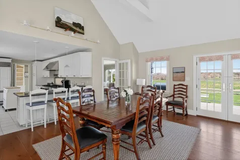 23 Beetle Swamp Road Edgartown MA 02539