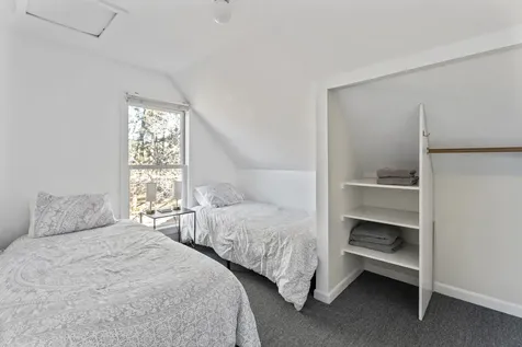 22 Old Harbor Lane Oak Bluffs MA 02557