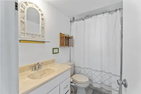 22 Old Harbor Lane Oak Bluffs MA 02557