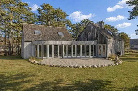 22 Old Harbor Lane Oak Bluffs MA 02557