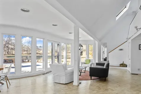 22 Old Harbor Lane Oak Bluffs MA 02557
