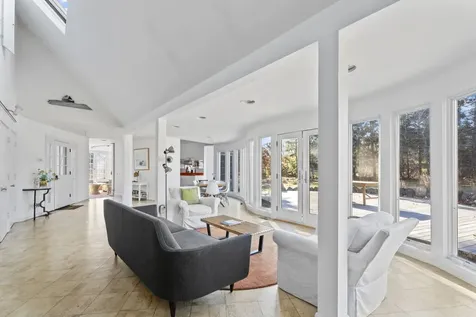22 Old Harbor Lane Oak Bluffs MA 02557