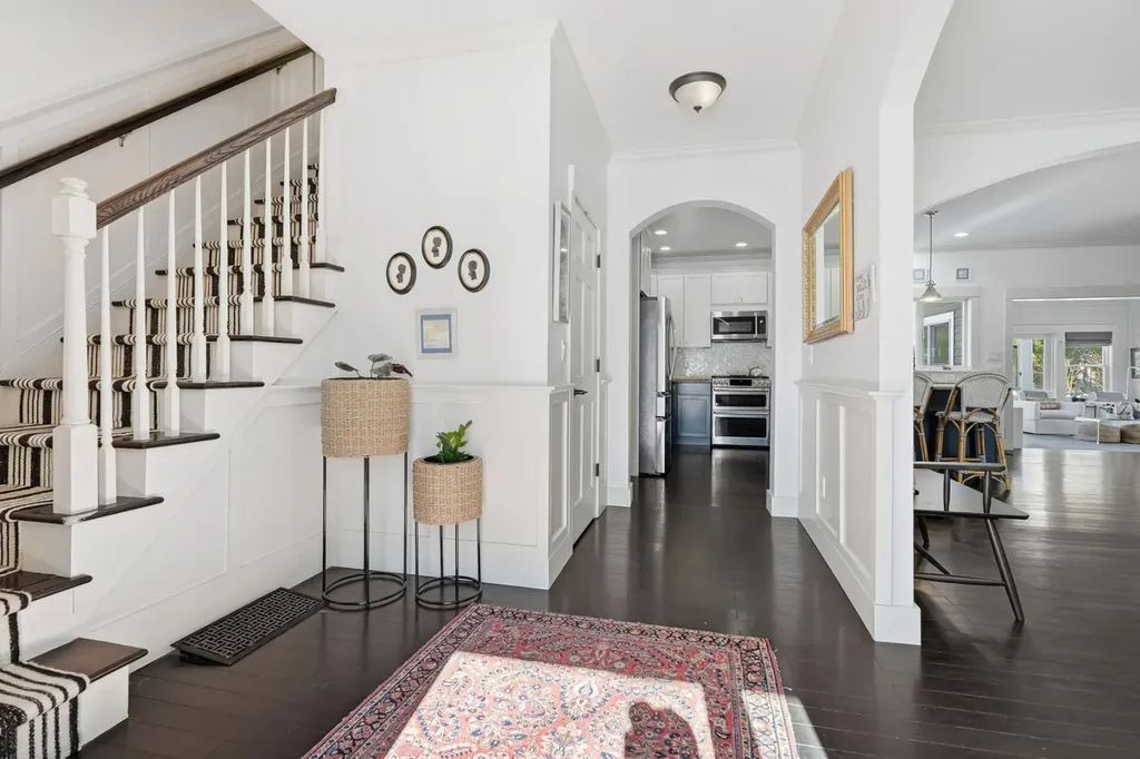 241 Daggett Avenue Vineyard Haven MA 02568