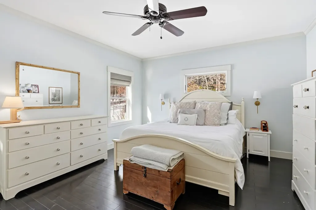 241 Daggett Avenue Vineyard Haven MA 02568