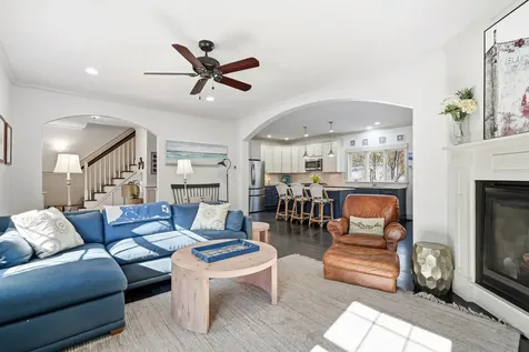 241 Daggett Avenue Vineyard Haven MA 02568