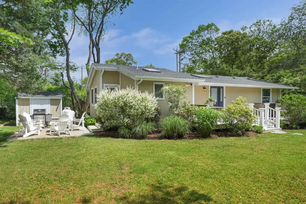 3 Kims Way Oak Bluffs MA 02557