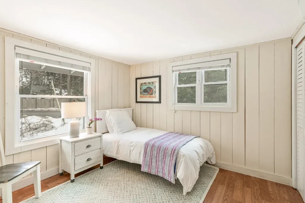 3 Kims Way Oak Bluffs MA 02557