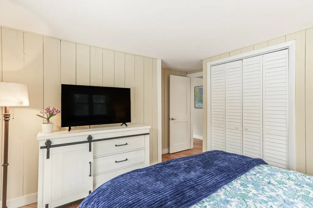 3 Kims Way Oak Bluffs MA 02557