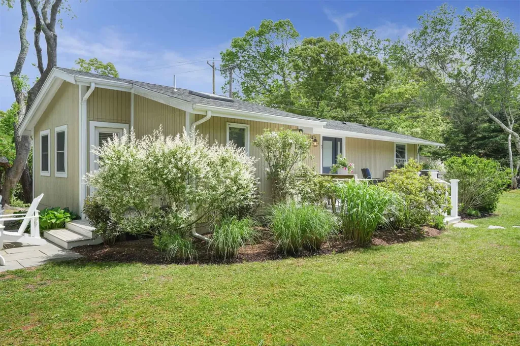 3 Kims Way Oak Bluffs MA 02557