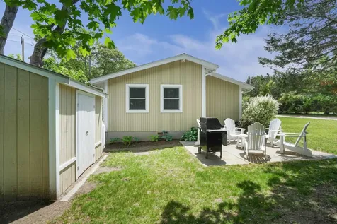 3 Kims Way Oak Bluffs MA 02557