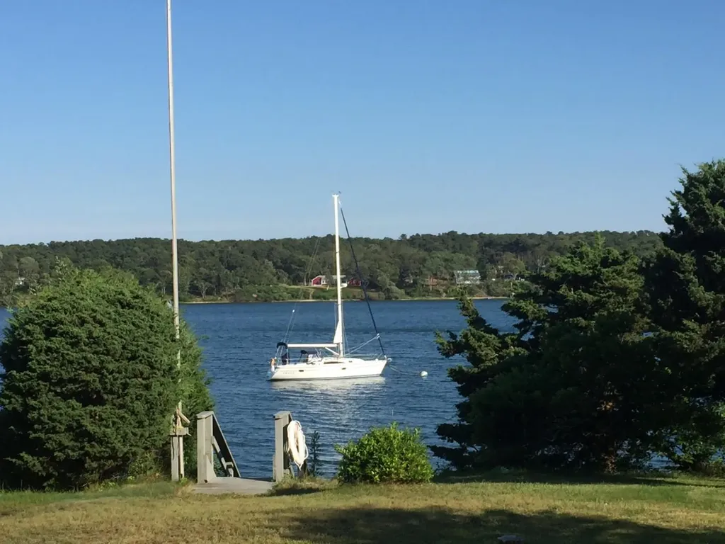94 Weaver Lane Vineyard Haven MA 02568