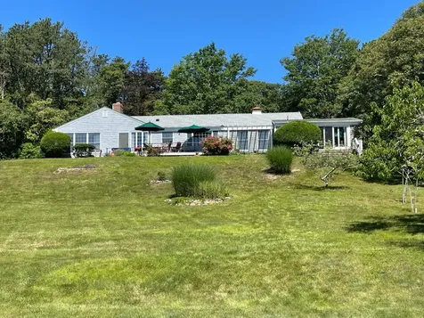 94 Weaver Lane Vineyard Haven MA 02568