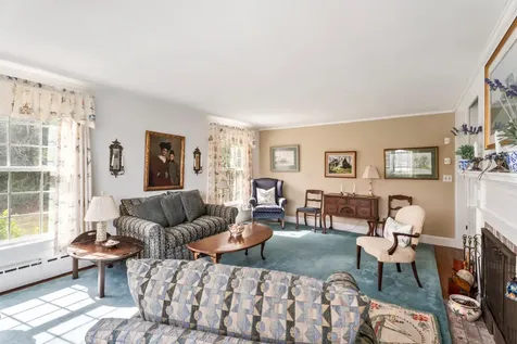 94 Weaver Lane Vineyard Haven MA 02568