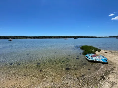 94 Weaver Lane Vineyard Haven MA 02568