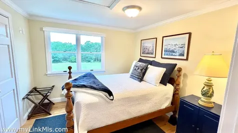 69 Whalers Walk Edgartown MA 02549