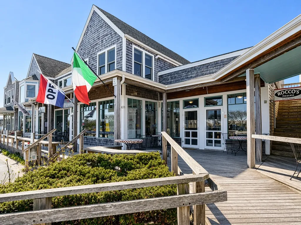 79 Beach Road Vineyard Haven MA 02568