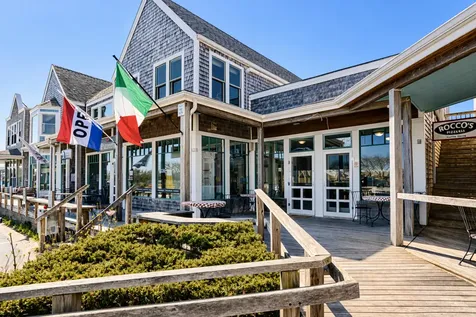 79 Beach Road Vineyard Haven MA 02568