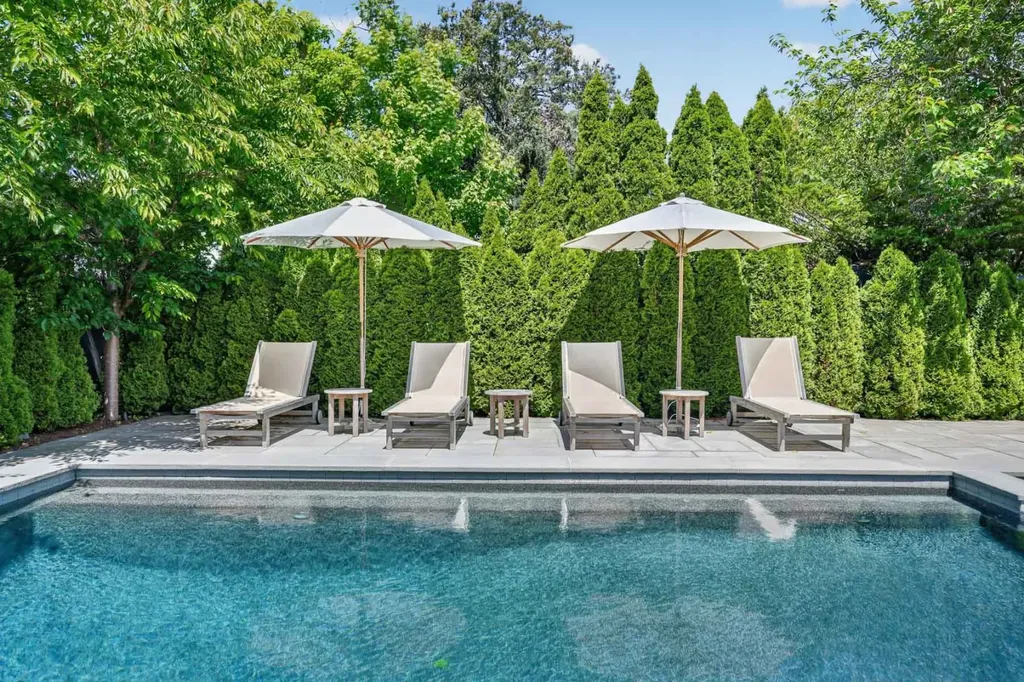 56 North Summer Street Edgartown MA 02539