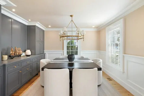56 North Summer Street Edgartown MA 02539