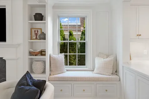 56 North Summer Street Edgartown MA 02539