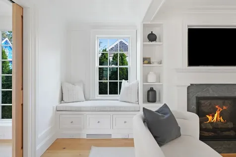 56 North Summer Street Edgartown MA 02539