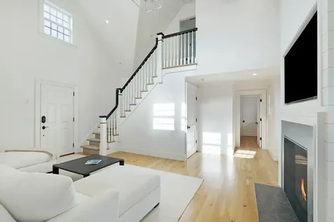 56 North Summer Street Edgartown MA 02539