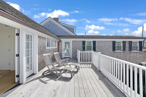 56 North Summer Street Edgartown MA 02539