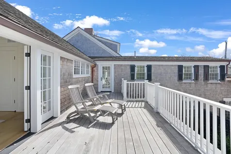 56 North Summer Street Edgartown MA 02539