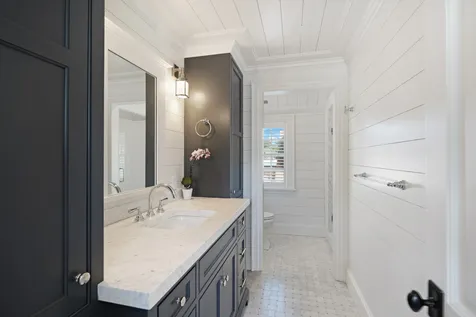 56 North Summer Street Edgartown MA 02539