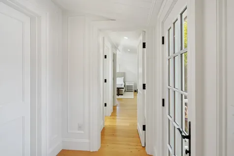 56 North Summer Street Edgartown MA 02539