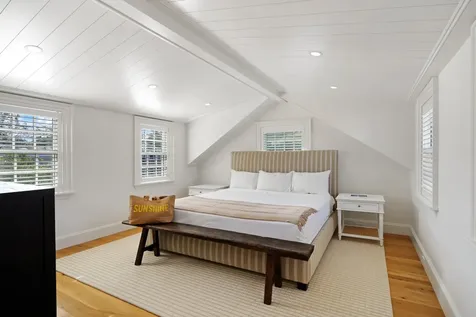 56 North Summer Street Edgartown MA 02539
