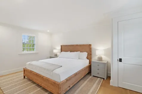 56 North Summer Street Edgartown MA 02539