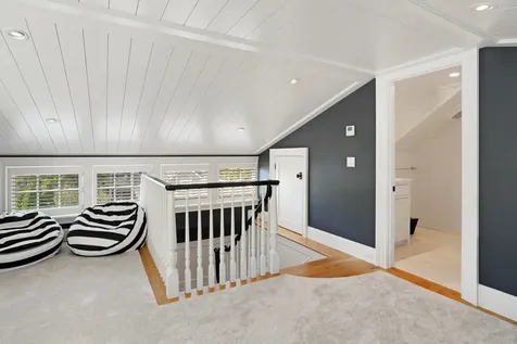 56 North Summer Street Edgartown MA 02539