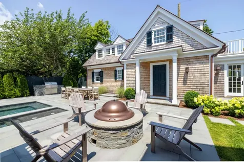 56 North Summer Street Edgartown MA 02539