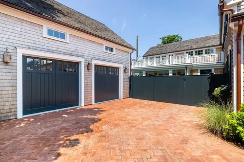 56 North Summer Street Edgartown MA 02539