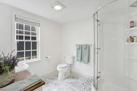26 Sea Glen Road Oak Bluffs MA 02557